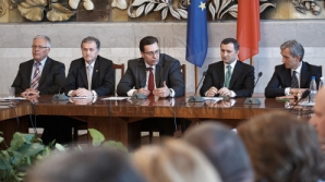 Совет Коалиции проевропейского правления заседает