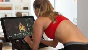 Peloton представила велотренажер на базе двухъядерного процессора