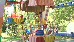 Аттракционы изношены на 50%, у мэрии нет в планах развития парков отдыха