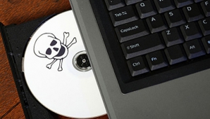 Российский президент подписал антипиратский закон