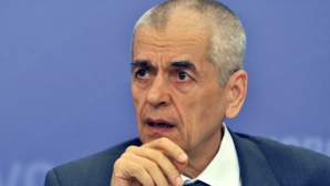 Онищенко ввел запрет на ввоз в Россию украинских конфет