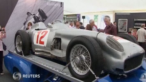 Гоночный Mercedes-Benz продали почти за 30 млн долларов