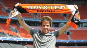 "Шахтер" подписал пятилетний контракт с бразильским полузащитником Бернардом 