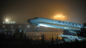 КС приостановил передачу в концессию Кишиневского аэропорта