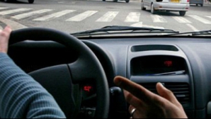 Администратор комратской автошколы попался со взяткой в 100 долларов