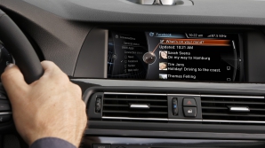 Автомобильный интернет BMW оценили грабители в масках клоунов (ВИДЕО)