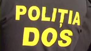 Мужчину задержали в центре столицы и несколько часов обыскивали его машину (ВИДЕО)