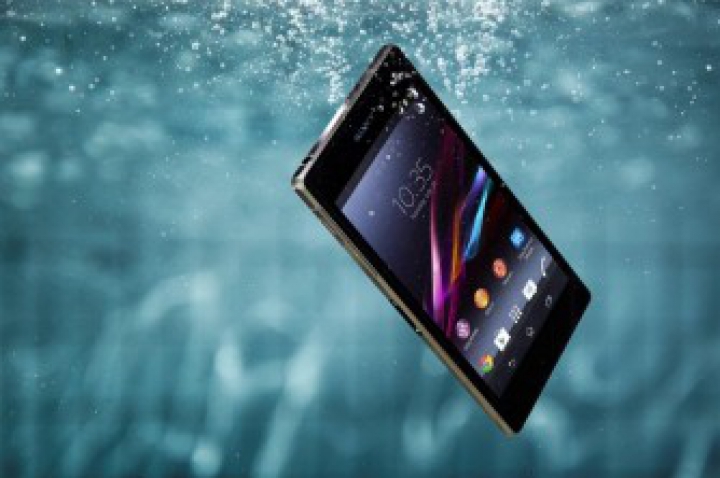 Новинка от Sony: водостойкий смартфон Xperia Z1 (ФОТО)