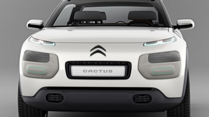 Citroen показал концепт Cactus с "приплюснутым" рулем (ФОТО)