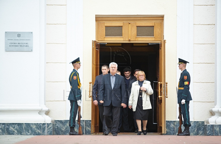 Зинаиду Киструга проводили в последний путь (ФОТОРЕПОРТАЖ)