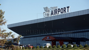 Из-за густого тумана в кишиневском аэропорту задерживались рейсы