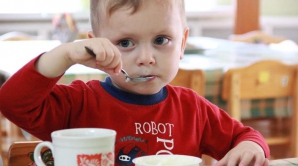 В детсадах Каушан воспитанников кормят кашами и макаронами 