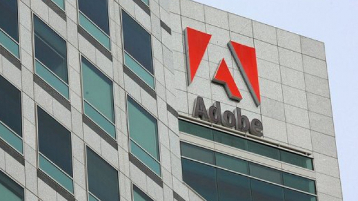 Хакеры украли данные 2,9 млн клиентов корпорации Adobe