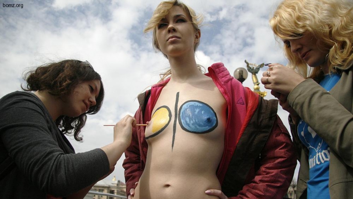 Движение Femen открыло подразделение в Турции