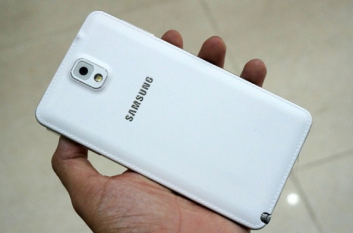  Samsung Galaxy Note 3 с поддержкой двух SIM-карт вышел в Китае (ФОТО)