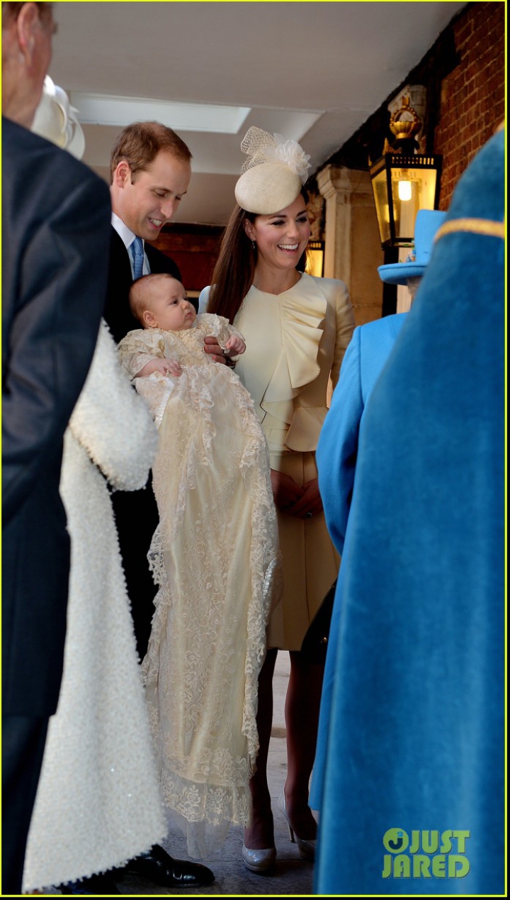 В Лондоне состоялись крестины принца Кембриджского Георга (ФОТО)