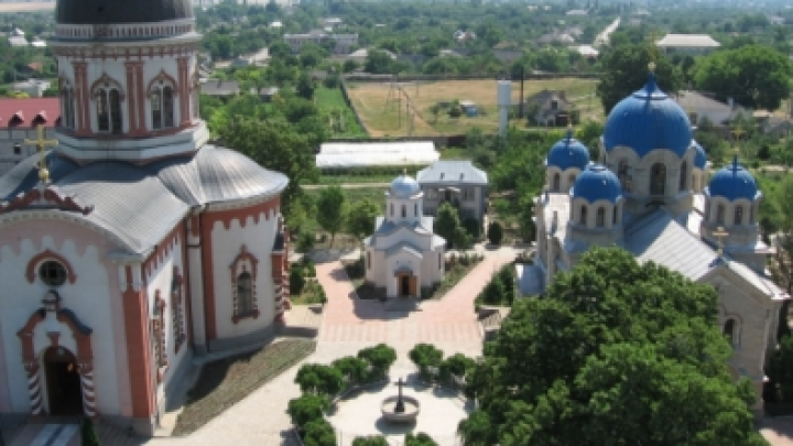 Ново-Нямецкий монастырь в Кицканах получил в подарок несколько гектаров земли и два озера