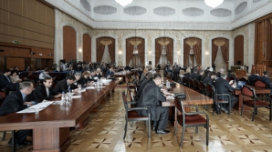 Оговорка в парламенте: "У нас есть любовницы!" (ВИДЕО)