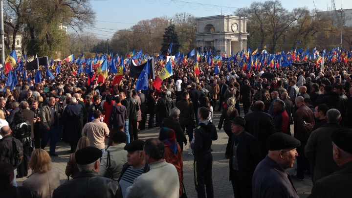 Более ста тысяч человек проголосовали в поддержку "Проевропейской декларации" (ДОКУМЕНТ)