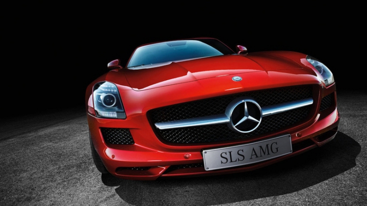 Mercedes-Benz попрощается с суперкаром SLS AMG