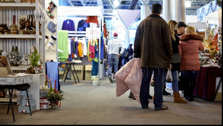 Рождественская ярмарка-2013 на Moldexpo (ФОТОГАЛЕРЕЯ)