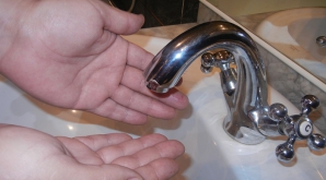 Жителям нескольких районов столицы придется провести сегодняшний день без воды