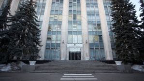 Два представителя кабмина - в центре внимания НАК