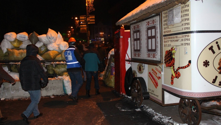 Евромайдан изнутри: эксклюзивные фото с места событий команды Publika TV