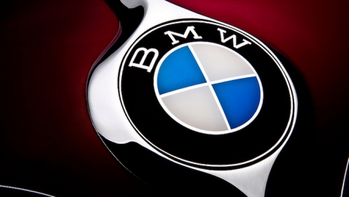 Модели BMW получат новые двигатели и опции