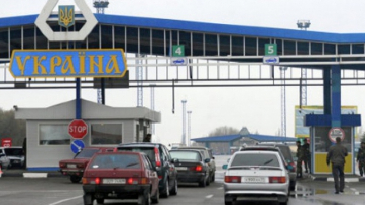 Приостановлена работа двух КПП на молдо-украинской границе