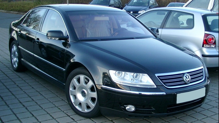 Volkswagen Phaeton сделают алюминиевым