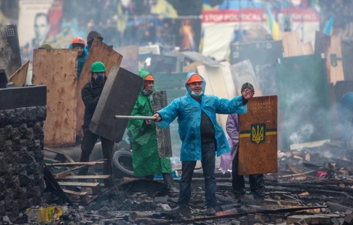 В ходе переговоров между Януковичем и украинской оппозицией достигнуто перемирие (ФОТО)