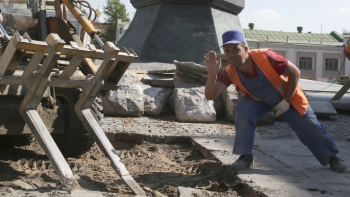 В Таджикистане хотят установить памятник трудовому мигранту