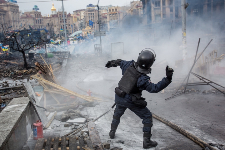 В ходе переговоров между Януковичем и украинской оппозицией достигнуто перемирие (ФОТО)