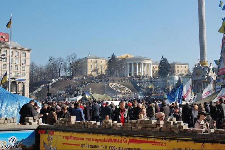 Как выглядели Майдан и Крещатик в Киеве в пятницу (ФОТОРЕПОРТАЖ)