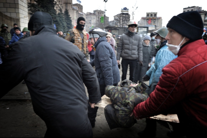 Киев: число жертв меняется каждый час, бои становятся все жестче (ВИДЕО/ФОТО)