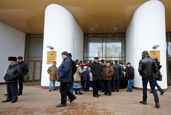 В молдавском парламенте прошел День открытых дверей (ФОТОРЕПОРТАЖ)