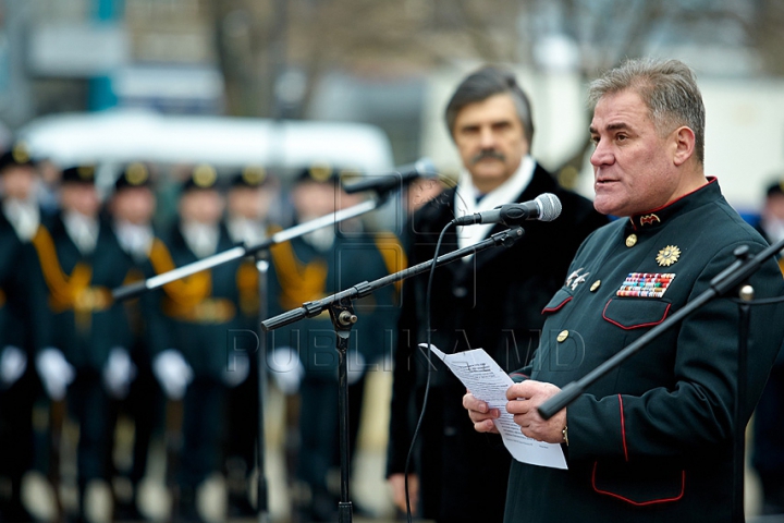 15 февраля чиновники и ветераны почтили память павших в афганской войне солдат (ФОТО)