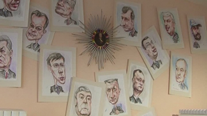 Художник из Унген зарабатывает рисованием карикатур на молдавских политиков 