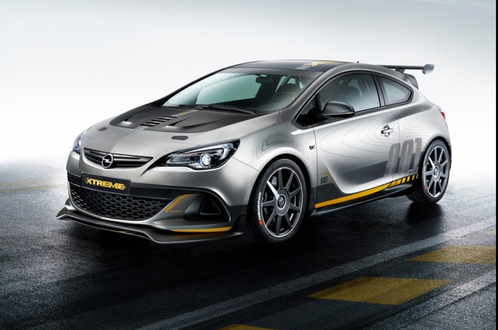 "Заряженная" Opel Astra OPC Extreme станет серийной (ФОТО)