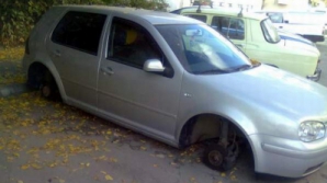 Подозреваемые в краже колес с машины в Чимишлии пойманы в Басарабяске   