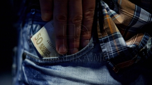 Экс-сотрудника ВСП подозревают в вымогательстве и получении 40 тысяч евро