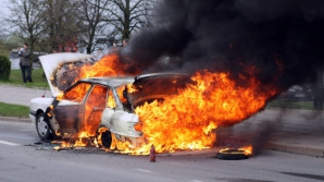 В столице загорелся автомобиль (ВИДЕО)