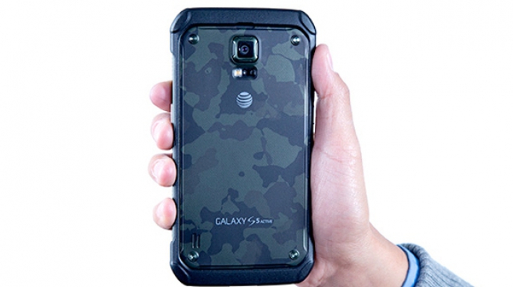 Samsung укрепила смартфон Galaxy S5