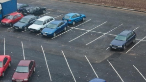 В Британии ввели запрет на контроль за парковкой стационарными видеокамерами и "автомобилями-шпионами"