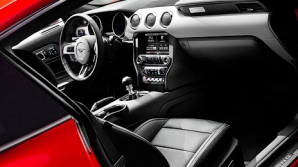 Ford встроит в бардачок «Мустанга» подушку безопасности