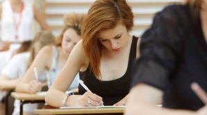 Некоторые выпускники считают экзаменационные задания сложными