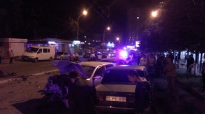 Цепная авария на Ботанике: виновник ДТП скрылся с места происшествия (ФОТО)