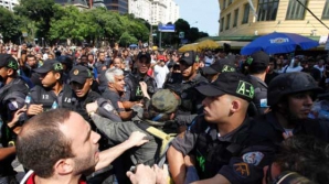  В Рио-де-Жанейро произошли столкновения  манифестантов с полицией