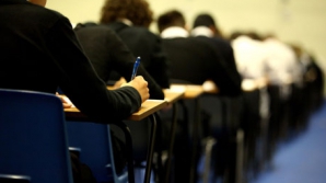 Выпускники школ с русским языком обучения сдают экзамен по румынскому языку и литературе 